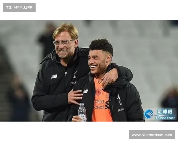 张伯伦场上位置与战术角色深度分析及其对球队战术体系的影响